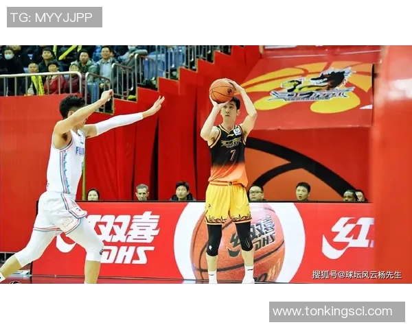 江苏肯帝亚揭幕战吴羽佳蒋浩然领唱国歌