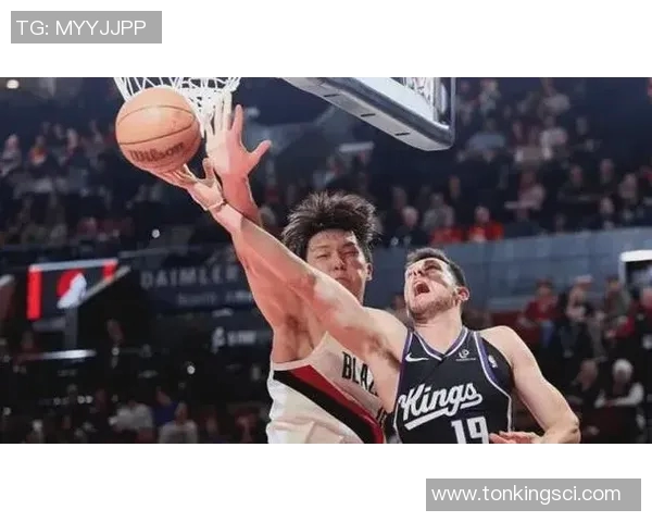 尼德豪泽表现积极,快船教练应给予更多出场机会